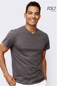 T-SHIRT UOMO VICTORY SCOLLO A V 150g